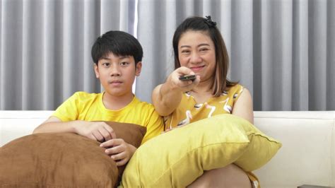 Chinese Mom And Son Porn
